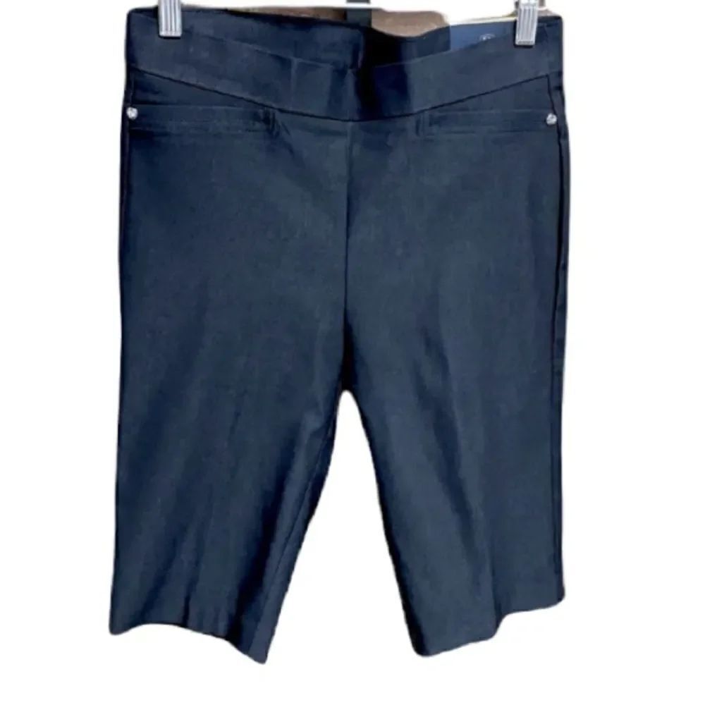 Rafaella Black Bermuda Shorts NWT Size 8